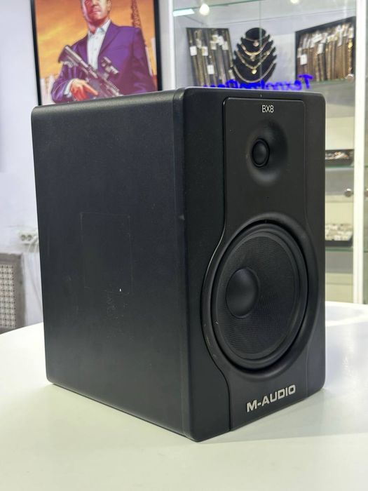 Колонки M-AUDIO BX8