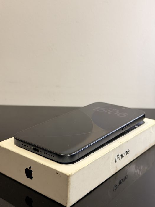 Iphone / 15 Pro Max / Blue Titanium / 256 GB / Fullbox /