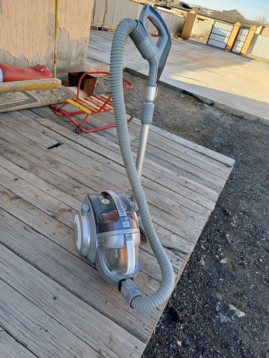 Пылесос в хорошем состоянии