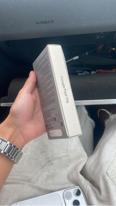 Google pixel 10a