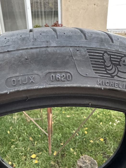 255/40/19 MICHELIN PILOT 4