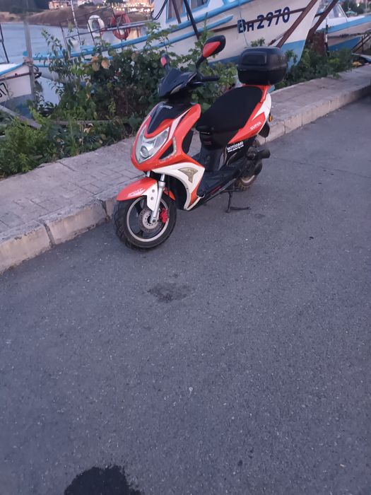 Скутер 50к рия Ryan 50 qt