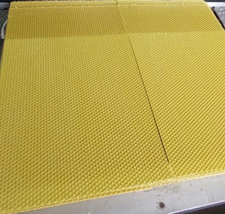 Vând faguri făcuți din ceara doar descapaceala