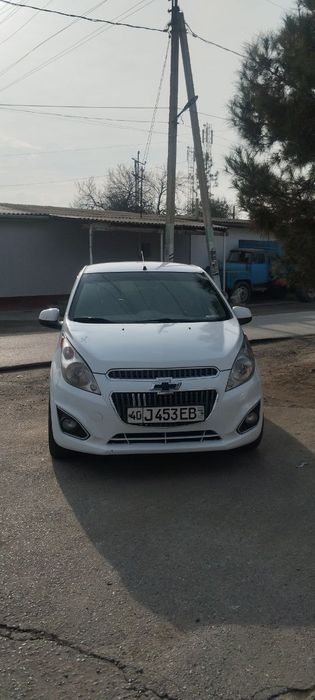 Spark moshina sotiladi