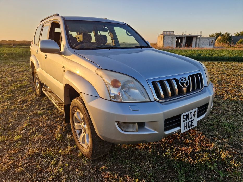 Dezmembrez Toyota Land Cruiser Prado 3.0 170 cp J120 2003-2009