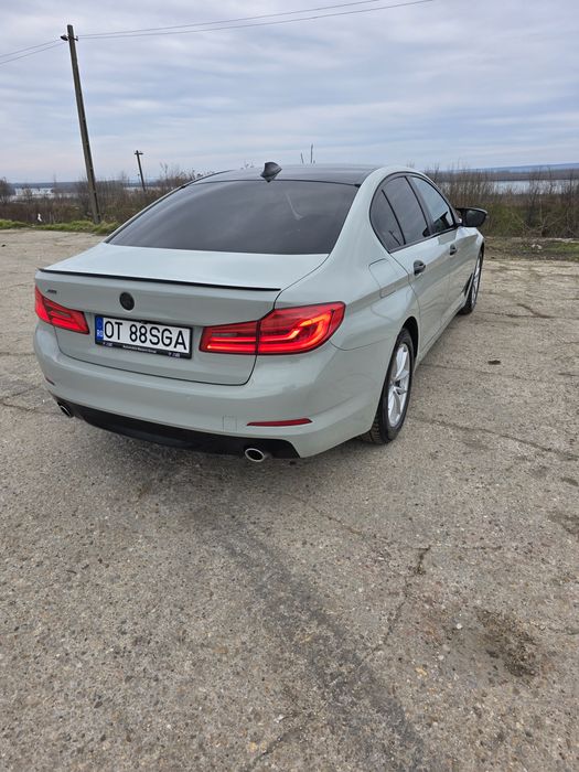 BMW SERIA 5 G30 XdriveAutomatic/full adaptive led /distronic/360°