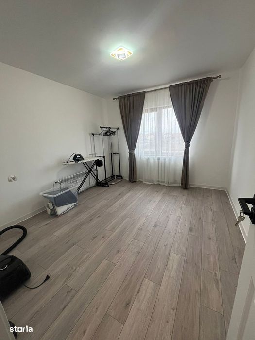 Apartament 4 camere Strada Cuza - Petresti -etaj 2 - 105 mp