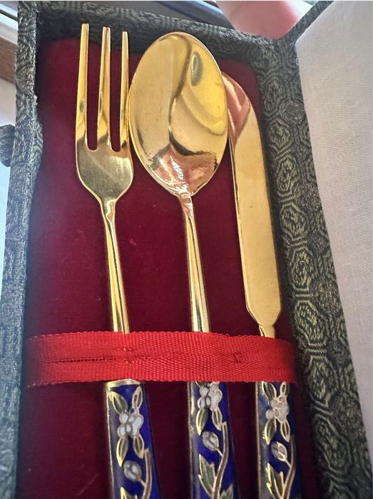 Tacamuri cloisonne