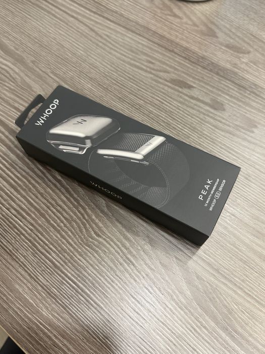 Продам браслет Whoop с подпиской