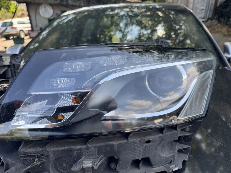 Фар Audi Q5 Bi-Xenon LED комплект