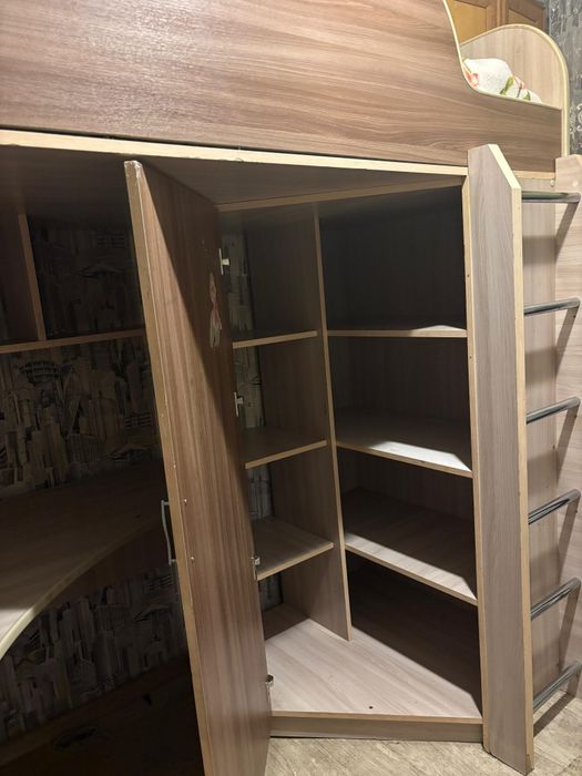 Кровать детская  с