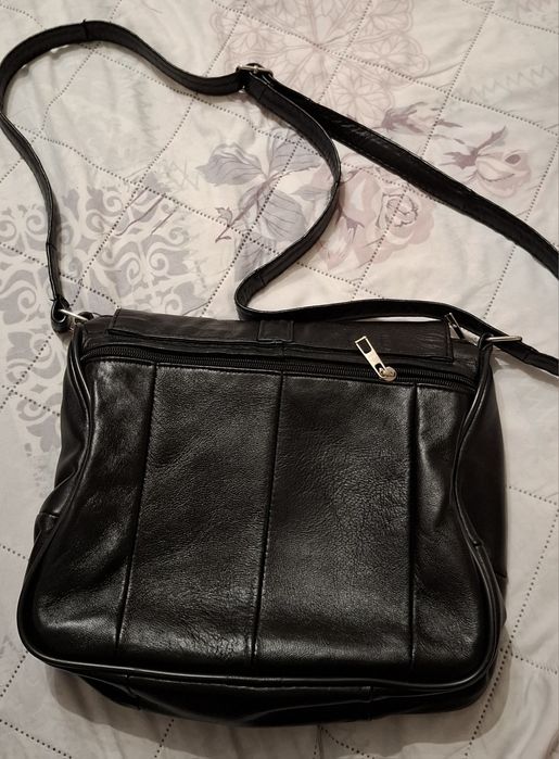 Кожена чанта genuine leather