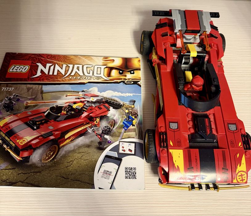Lego Ninjago masina lui Kai
