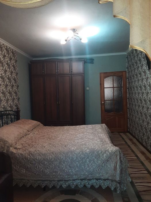2 х комн. квартира, 63 М2 с мебелью.