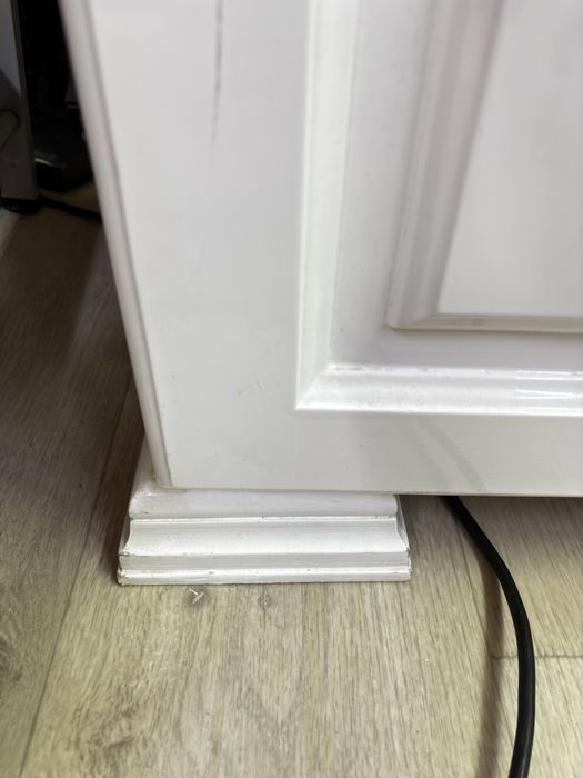 Шифонер, шкаф белый высокий