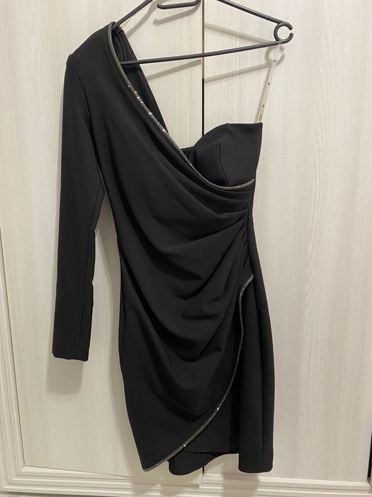 Vand rochie de ocazie