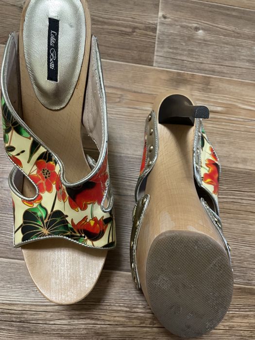 Продам летние туфли