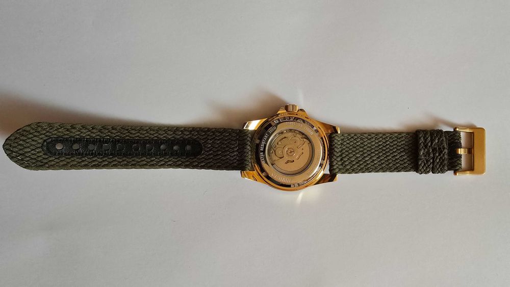 Vand Invicta Pro Diver