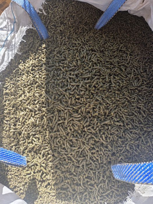 Vand srot de floarea soarelui si rapita presat la rece