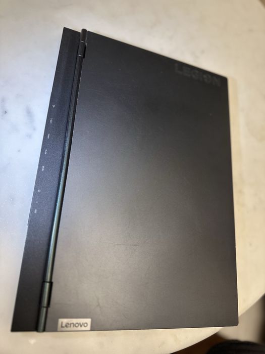 Laptop LEGION Lenovo seria 5