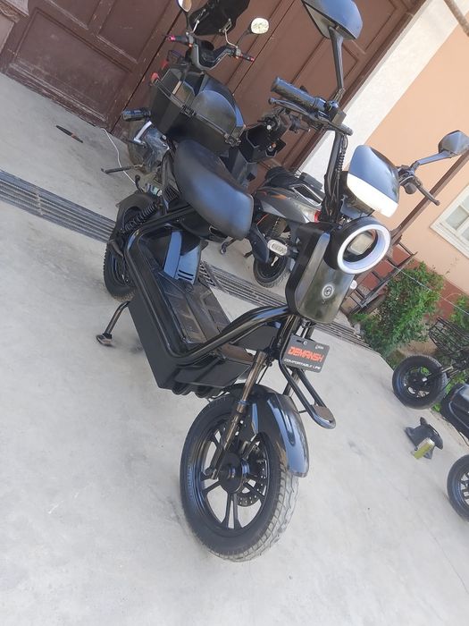 Srochna sotiladi. 2350 ming