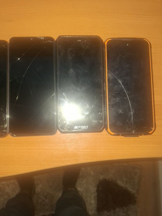 Vând Telefoane mobile