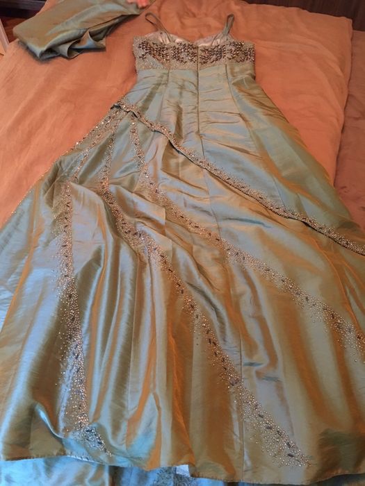 Rochie de gala - din SUA - cu tantele - de evenimente