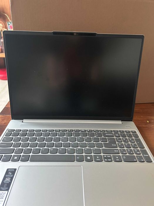 Laptop Lenovo IdeaPad Slim 5 15IRH9 i5-13420H 16GB RAM Ca NOU