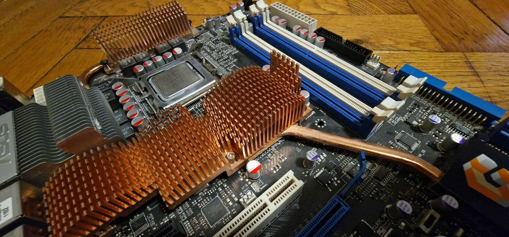 Placa de baza Asus Maximus Formula 775