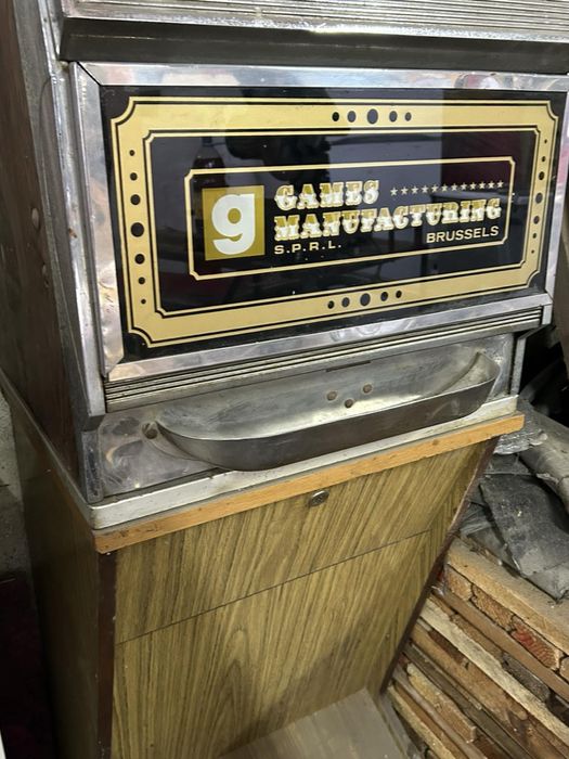 - Машина еднорък бандит