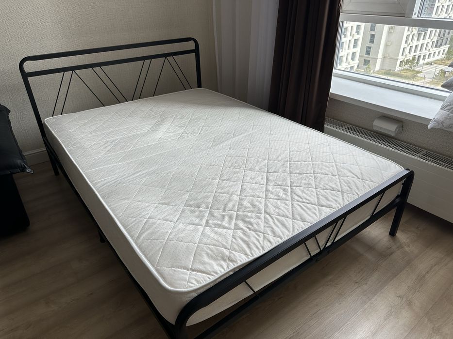 Продам кровать Askona 140*200 + матрас