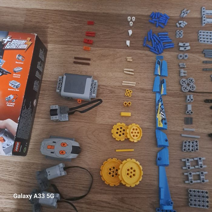 Lego Technic set 42095