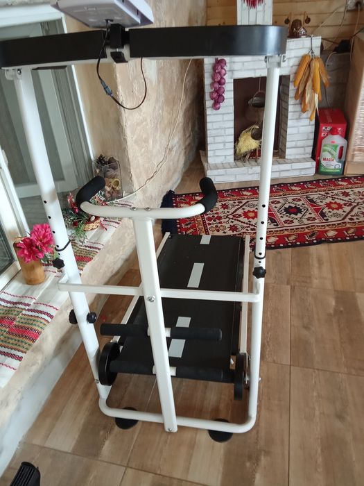 Механична бягаща пътека .