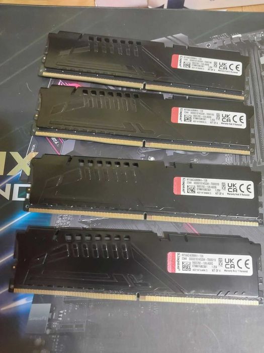 64GB DDR5 5600MT/s Cl40 - Kingston Fury Beast (XMP)