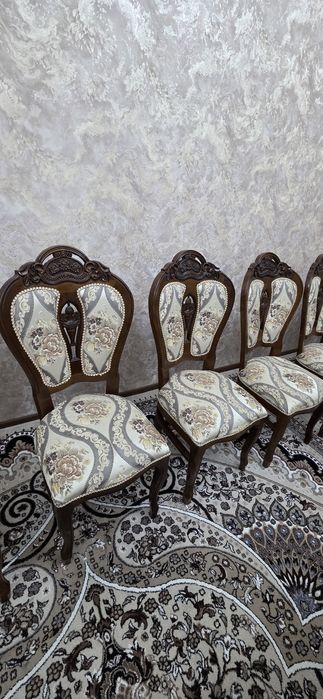 Стуллар сотилади 24 дона