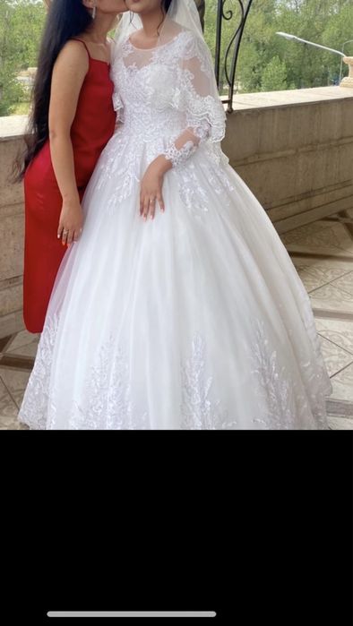 Свадебное платье