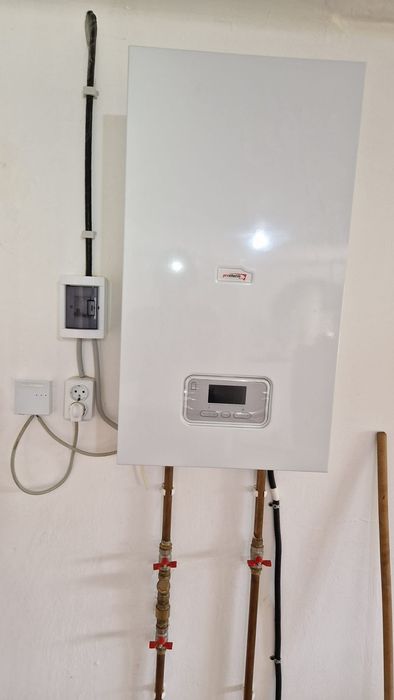 Centrala electrica ray 9kW ke/14 eu protherm si termostat