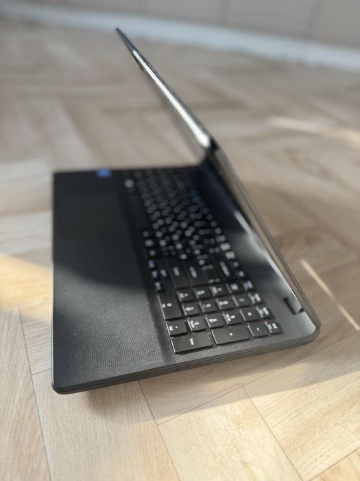 ноутбук Acer Extensa 15