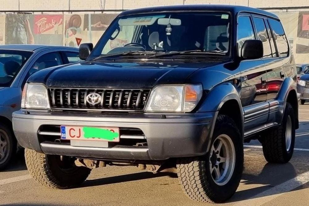 Autoutilitară N1G Toyota Landcruiser KZJ95 1KZTE an 1999 manual