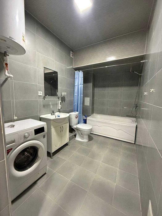 2х комнатная квартира на 4 этаже 65кв/м, в Самарканде