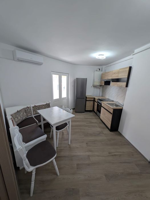 2 Camere Cetate -OMV