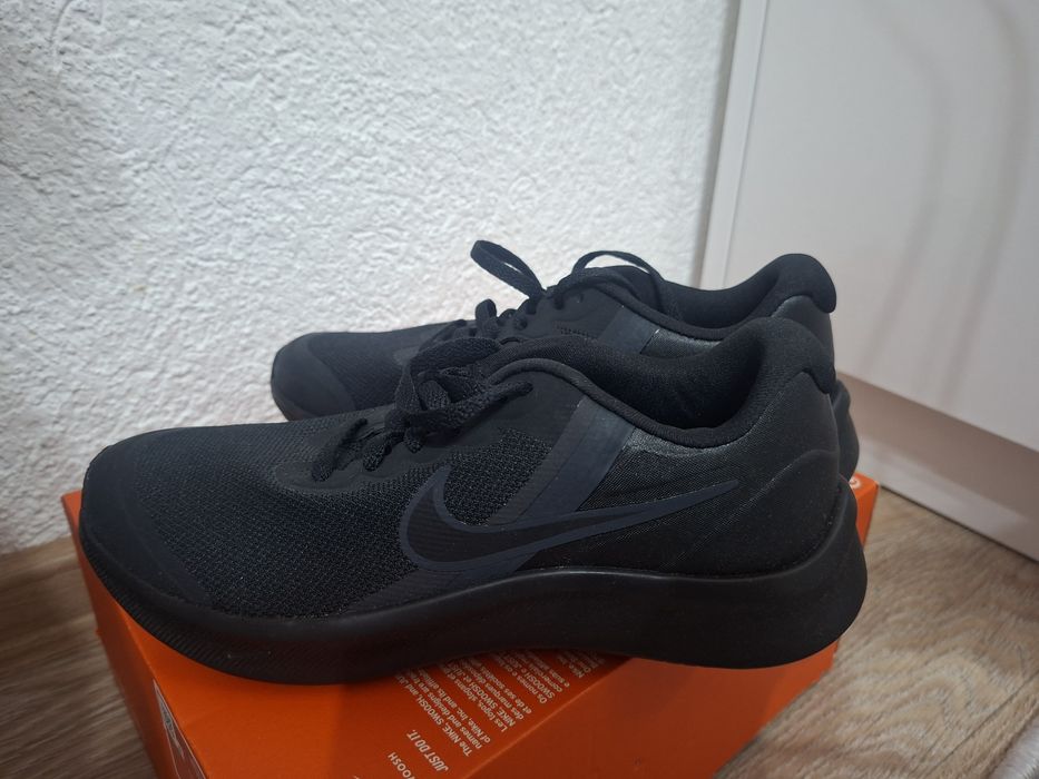 Оригинални маратонки nike