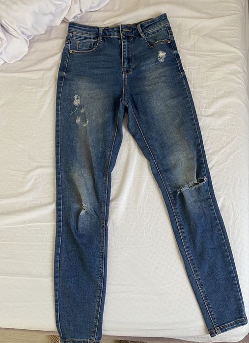 Blugi Stradivarius High Waist