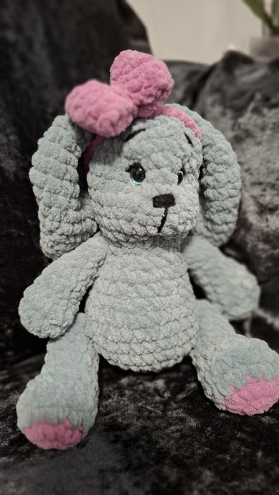 Ръчно плетено зайче