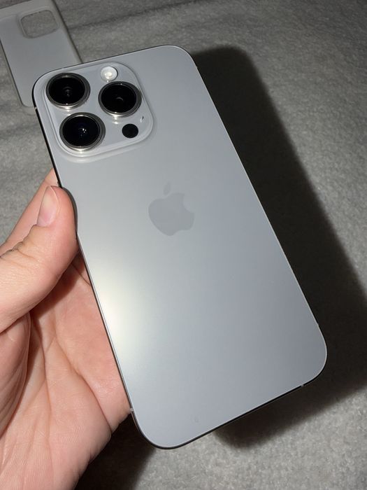 Iphone 15 pro silver 256 gb