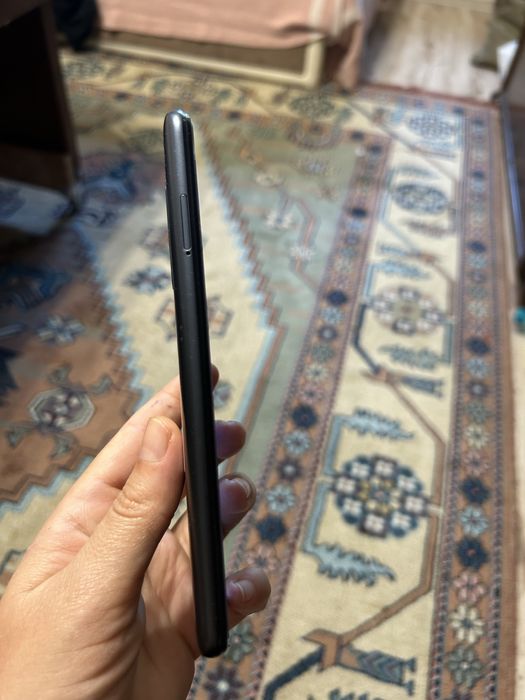 Xiomi redmi 9 смартфон в доста запазено състояние