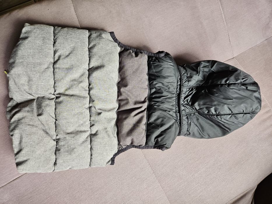 Детски пухен елек H&M