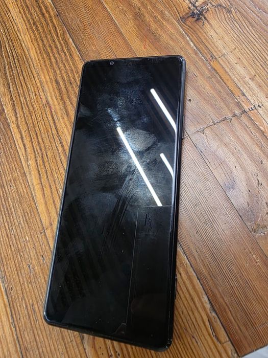 Продам Sony Xperia Pro I