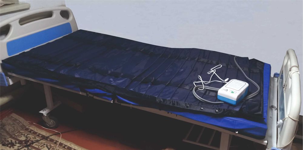 Продам кровать медицинскую.