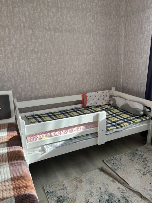 Продам детскую кровать